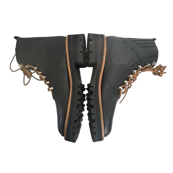 Marc Fisher LTD  Izzie Shearling Lug Sole Black Lace Up Ankle Boot Size 9 NEW - Picture 7 of 11